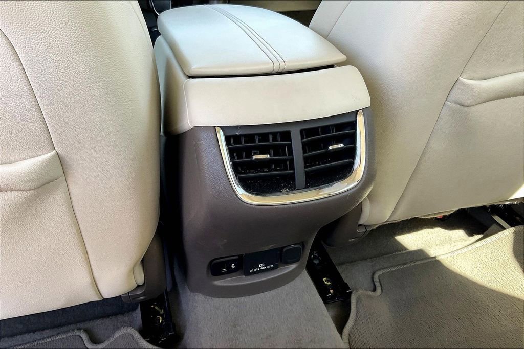 Used 2024 Chevrolet Malibu LT image 11