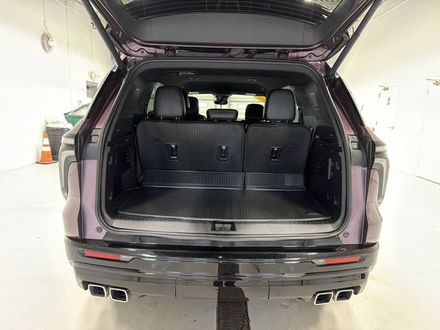 Certified 2026 Chevrolet Traverse RS w/ LPO, Floor Liner Package FWD image 15