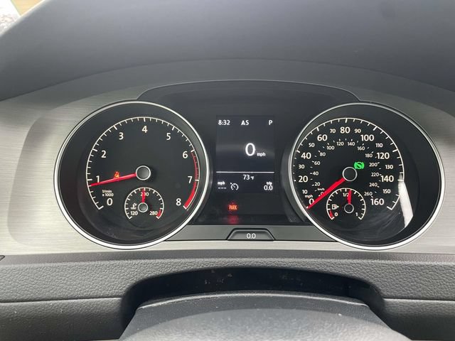 Used 2017 Volkswagen Golf S FWD image 28