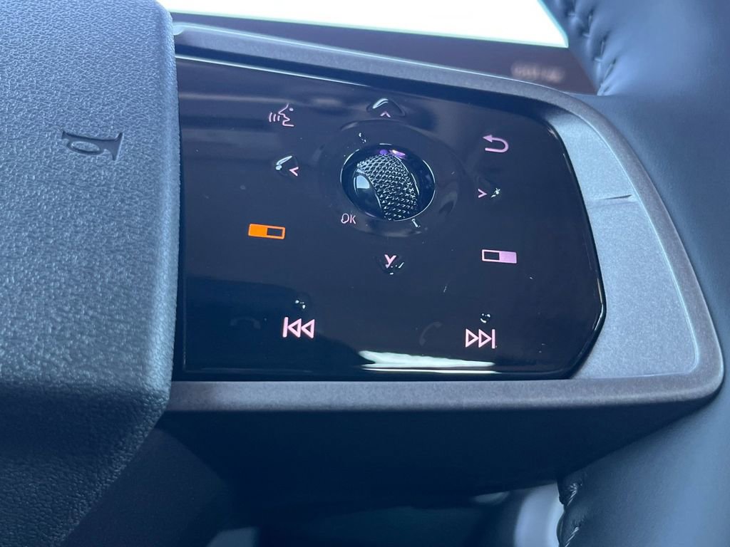 New 2026 Nissan Leaf SV+ w/ Floor Mat Package (SV+) image 25