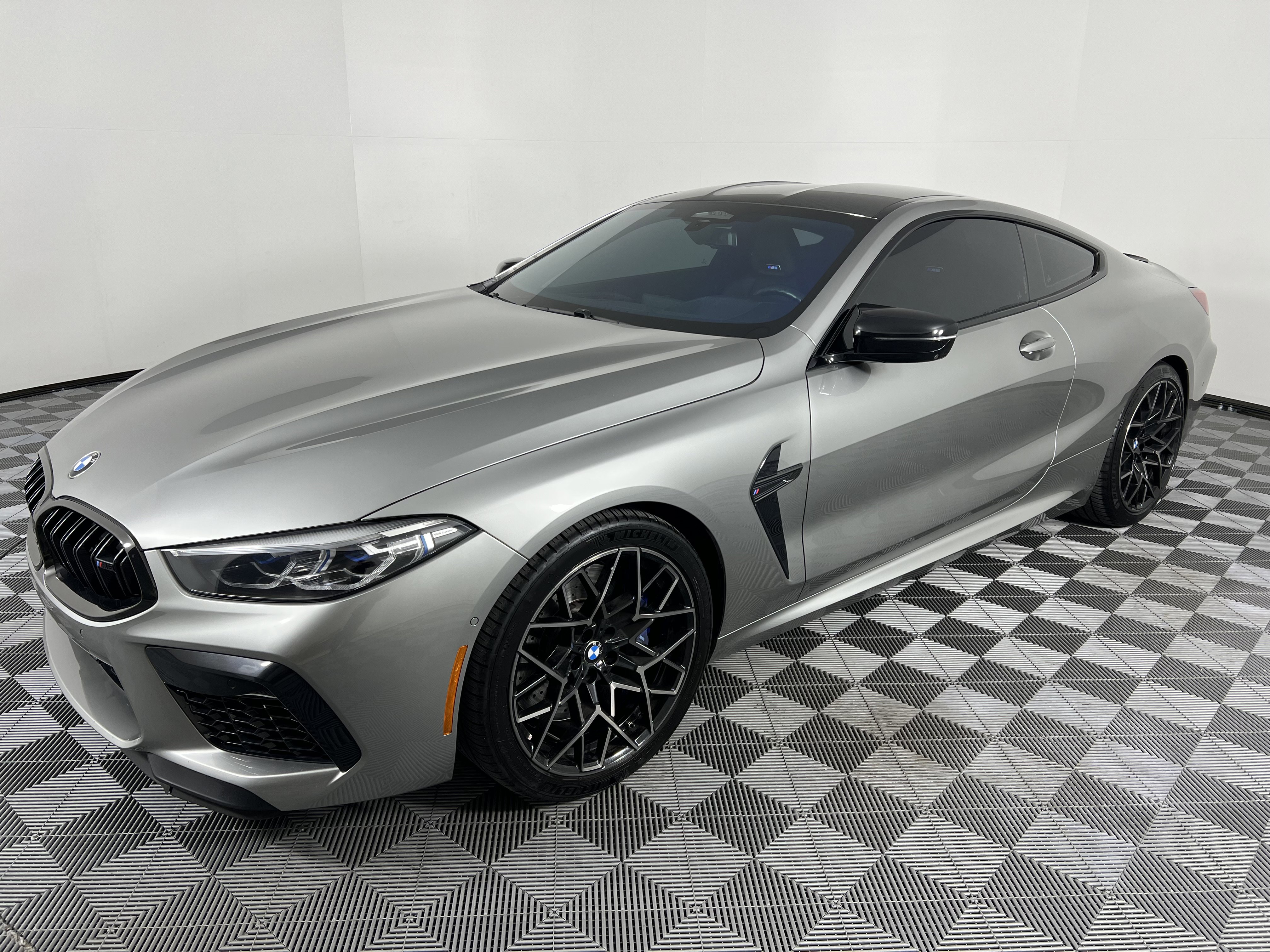Used 2020 BMW M8 Competition image 8