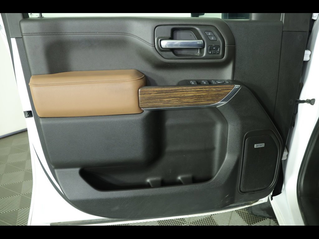 Used 2022 Chevrolet Silverado 2500 High Country w/ Z71 Off-Road Package image 23