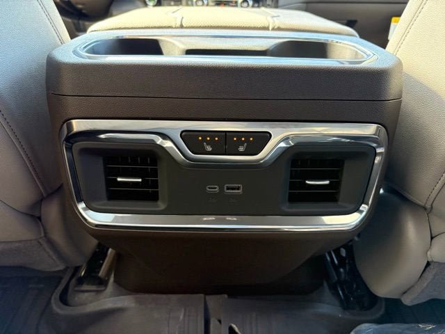 New 2026 GMC Sierra 2500 SLT AWD/4WD image 23
