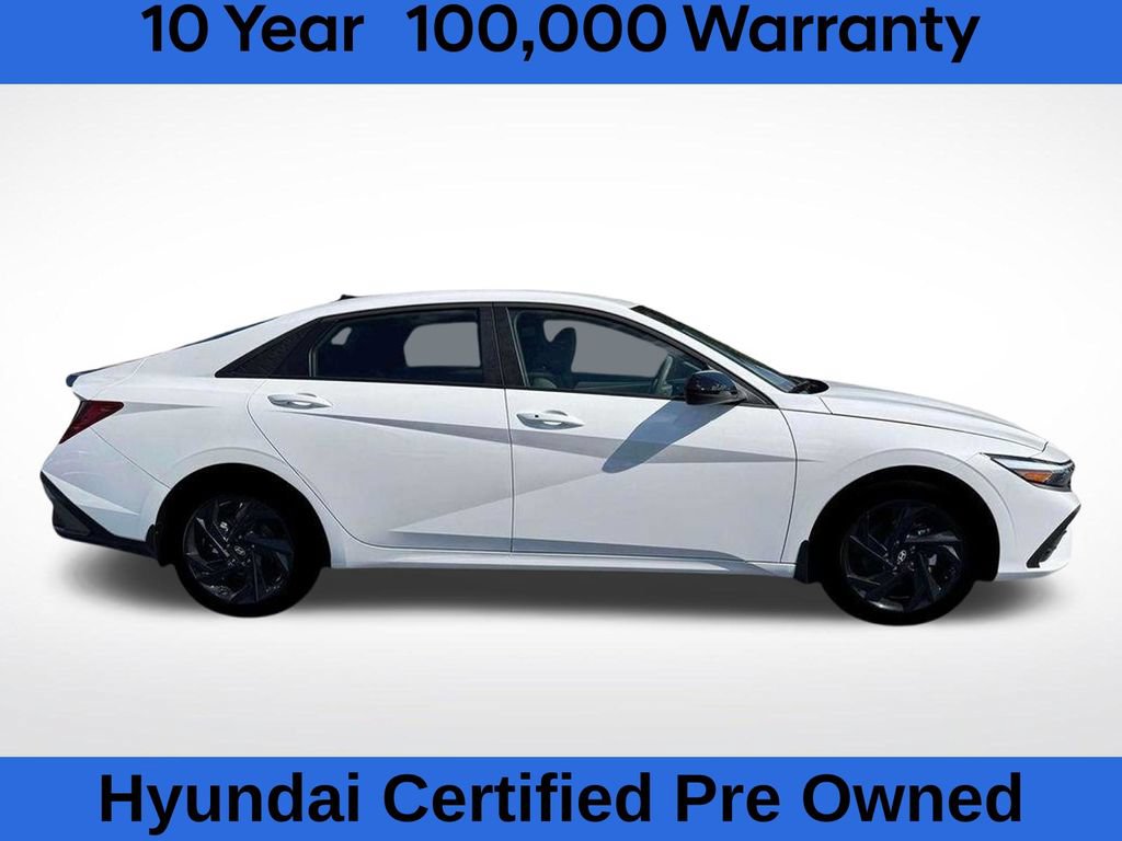 Used 2026 Hyundai Elantra Sport FWD image 16