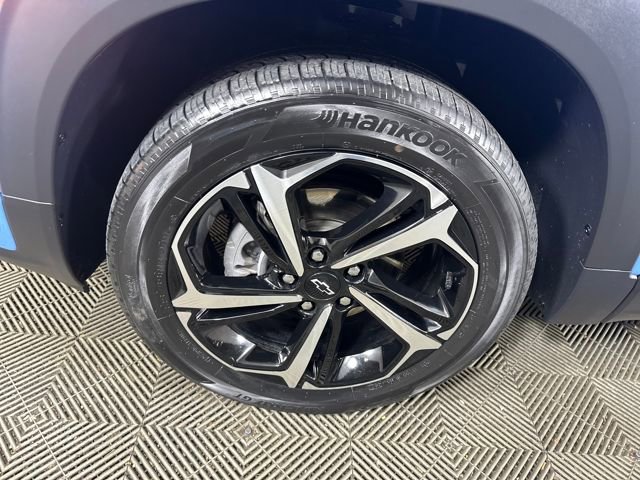Used 2023 Chevrolet TrailBlazer RS w/ Sun and Liftgate Package image 10