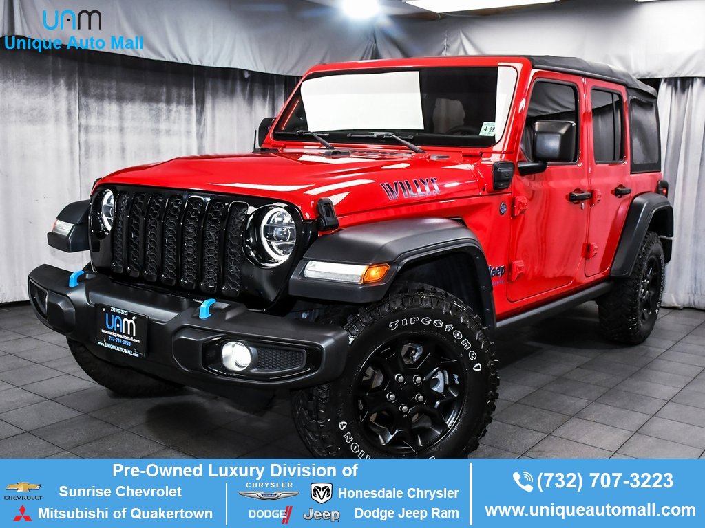 Used 2023 Jeep Wrangler Unlimited w/ 8.4" Radio Group