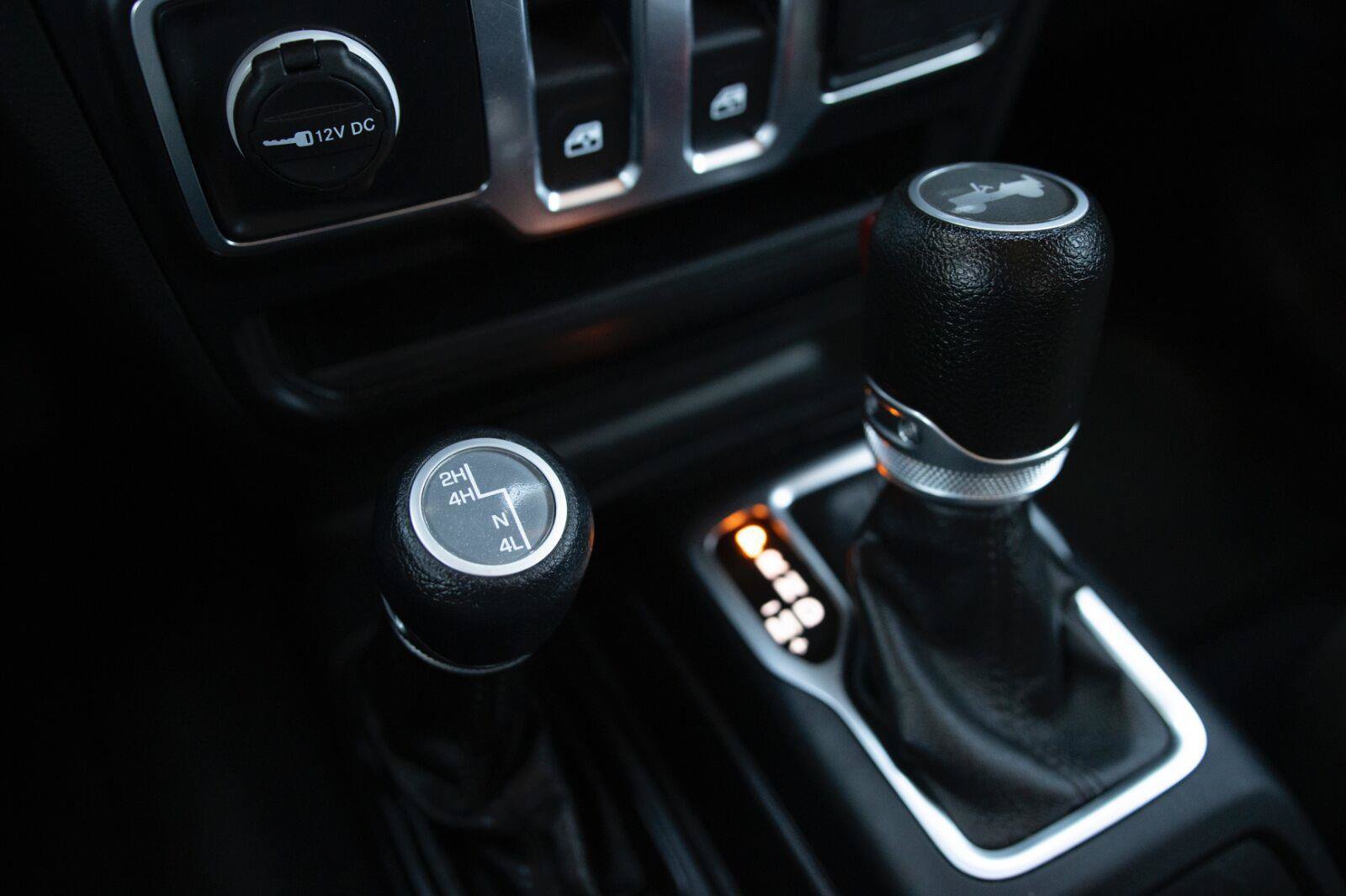 Used 2021 Jeep Wrangler Sport AWD/4WD image 11