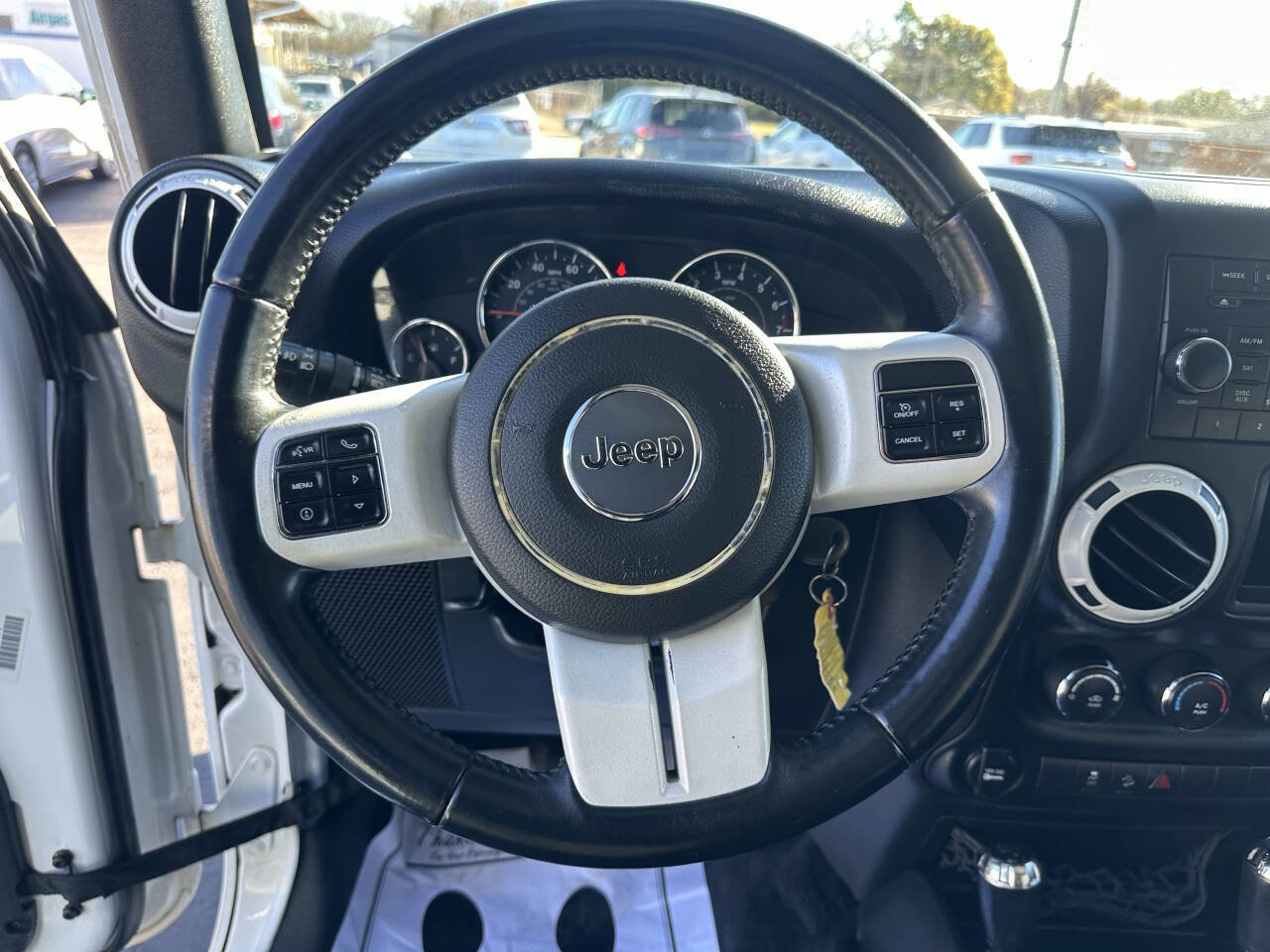 Used 2018 Jeep Wrangler Unlimited Sport w/ Connectivity Group image 19