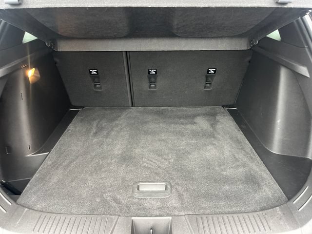 Used 2024 Chevrolet Trax RS FWD image 22