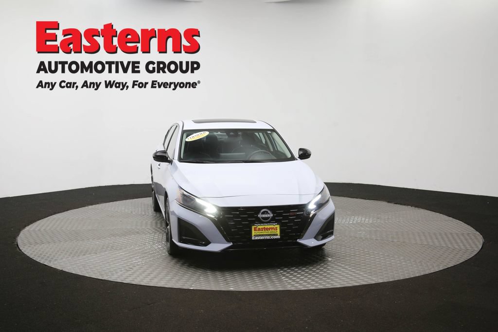 Used 2023 Nissan Altima 2.5 SR w/ SR Premium Package AWD/4WD image 52