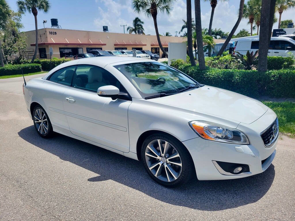 Used 2013 Volvo C70 T5 image 4