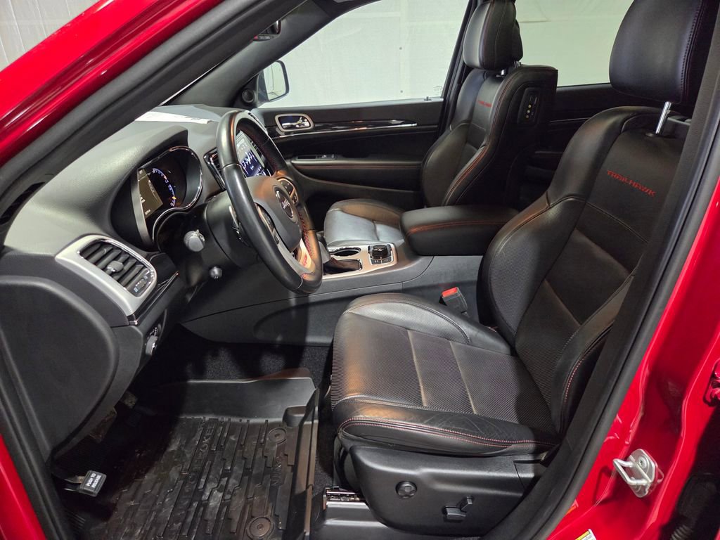 Certified 2020 Jeep Grand Cherokee Trailhawk w/ Trailhawk Luxury Group image 11