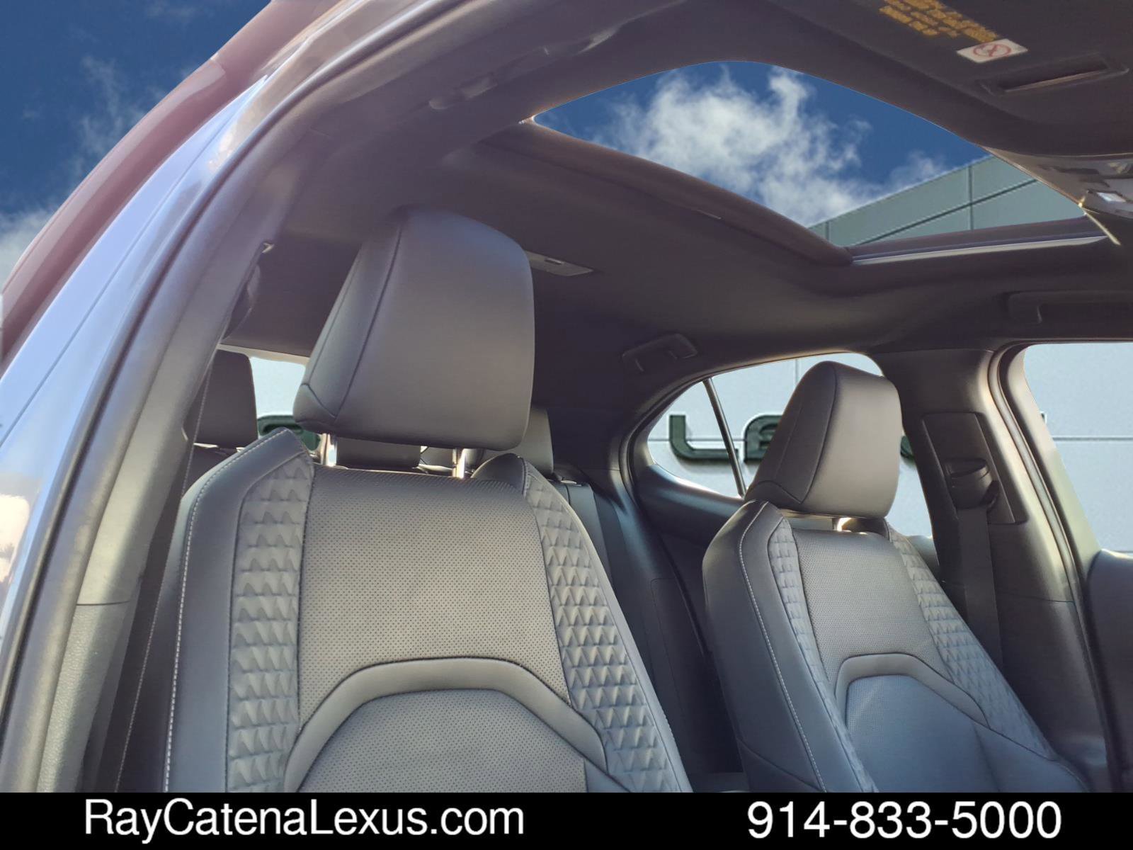 Certified 2020 Lexus UX 250h w/ Premium Package image 23