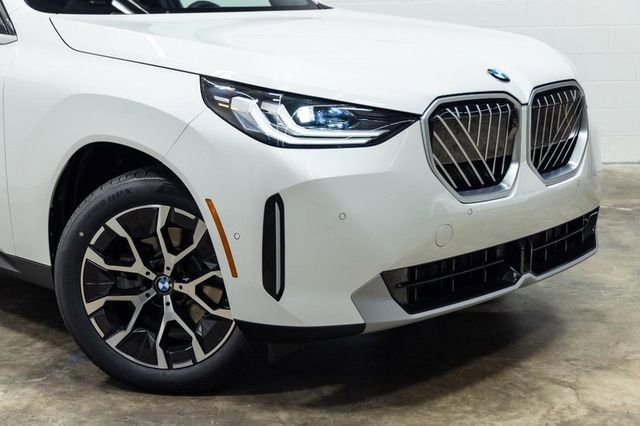 Certified 2025 BMW X3 xDrive30i image 7