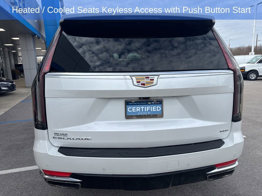 Used 2021 Cadillac Escalade ESV Premium Luxury image 4