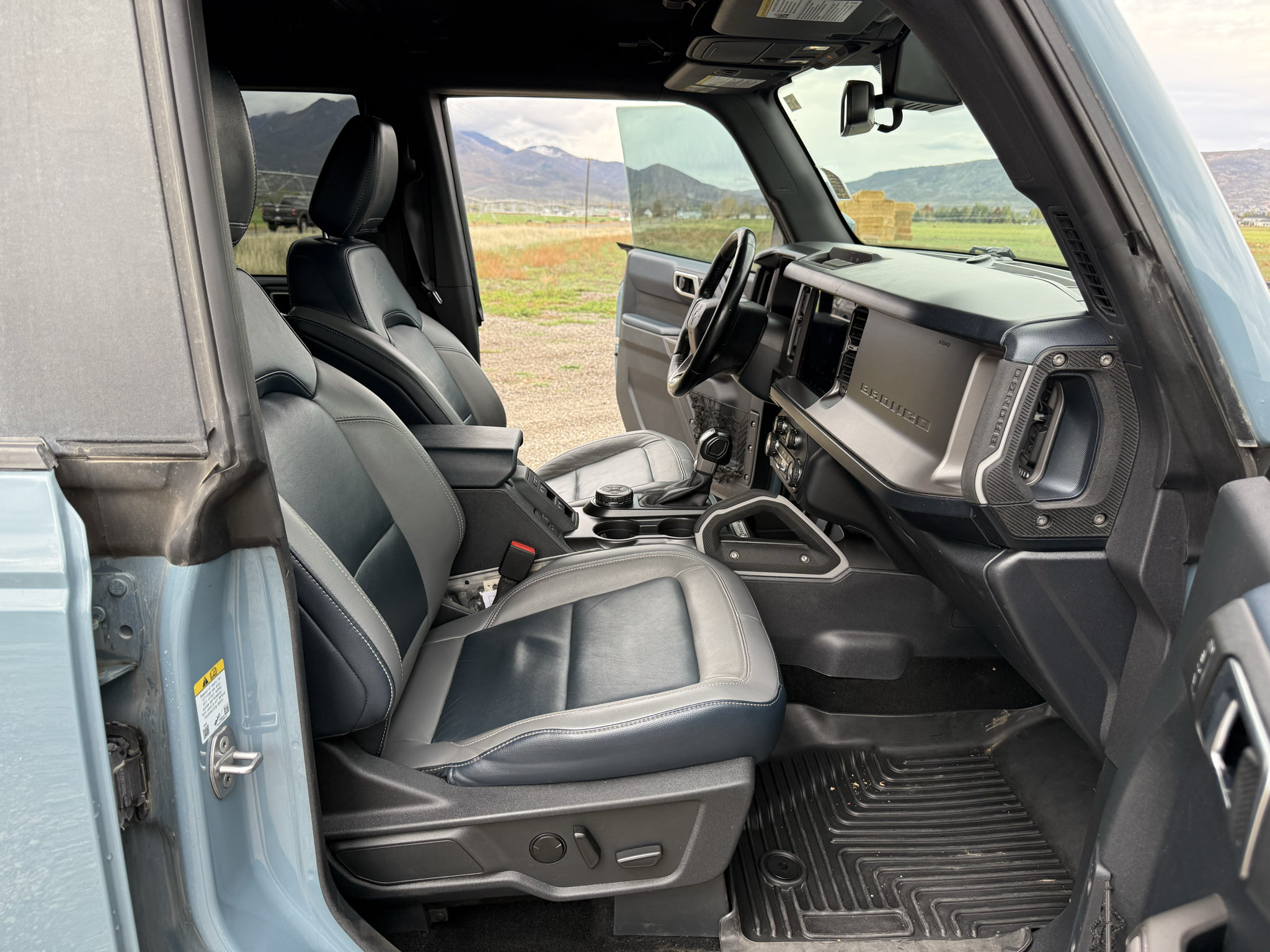 Used 2021 Ford Bronco Outer Banks AWD/4WD image 36