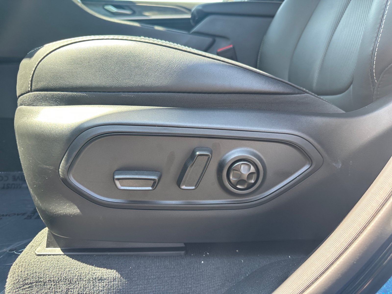 New 2026 Jeep Grand Cherokee Limited AWD/4WD image 15