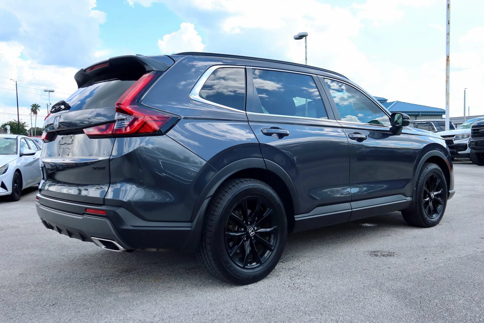 Used 2024 Honda CR-V Sport-L image 2