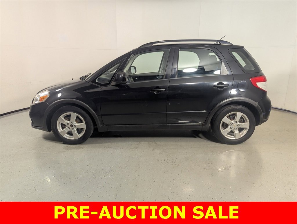 Used 2011 Suzuki SX4 AWD Hatchback image 4