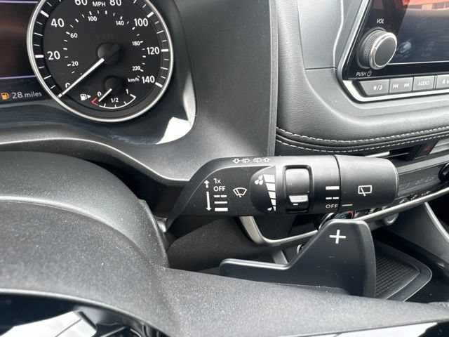 Used 2023 Nissan Rogue SV AWD/4WD image 27