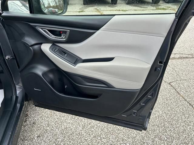 Used 2023 Subaru Forester Premium image 29