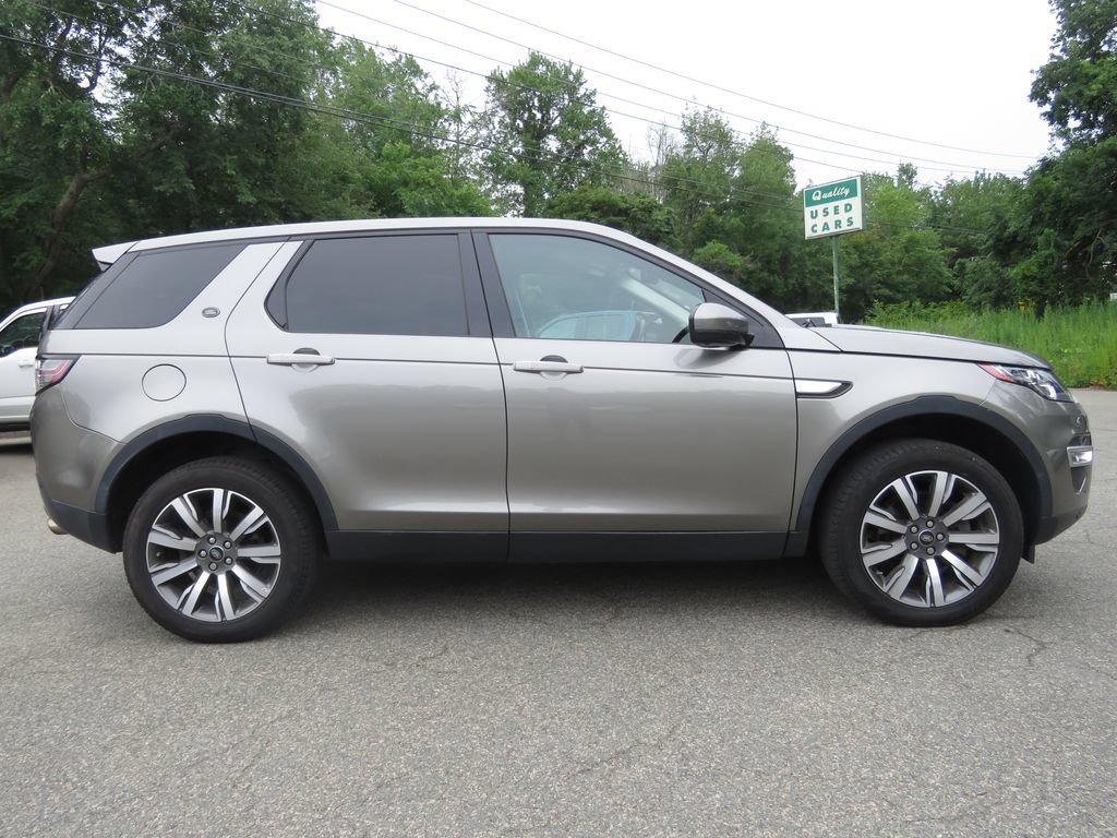 Used 2017 Land Rover Discovery Sport HSE Luxury AWD/4WD image 4