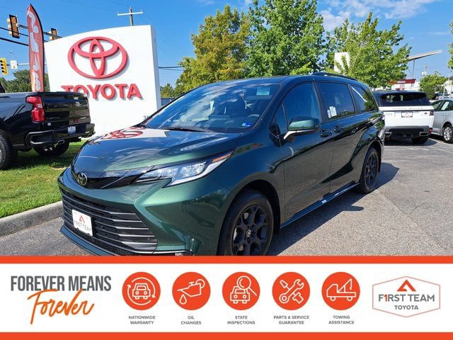 New 2026 Toyota Sienna XLE Woodland Edition