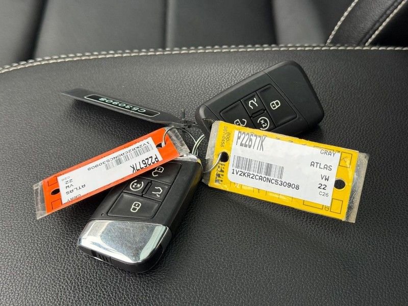 Used 2022 Volkswagen Atlas SE image 27