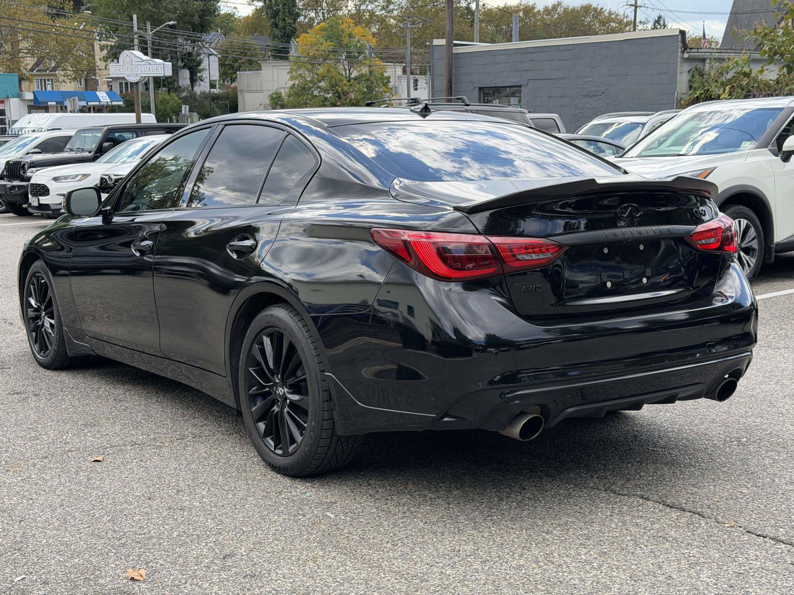 Used 2021 INFINITI Q50 Luxe w/ Cargo Package AWD/4WD image 5