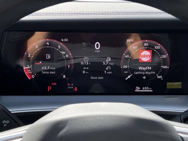 New 2026 Volkswagen Tiguan SE R-Line FWD image 20
