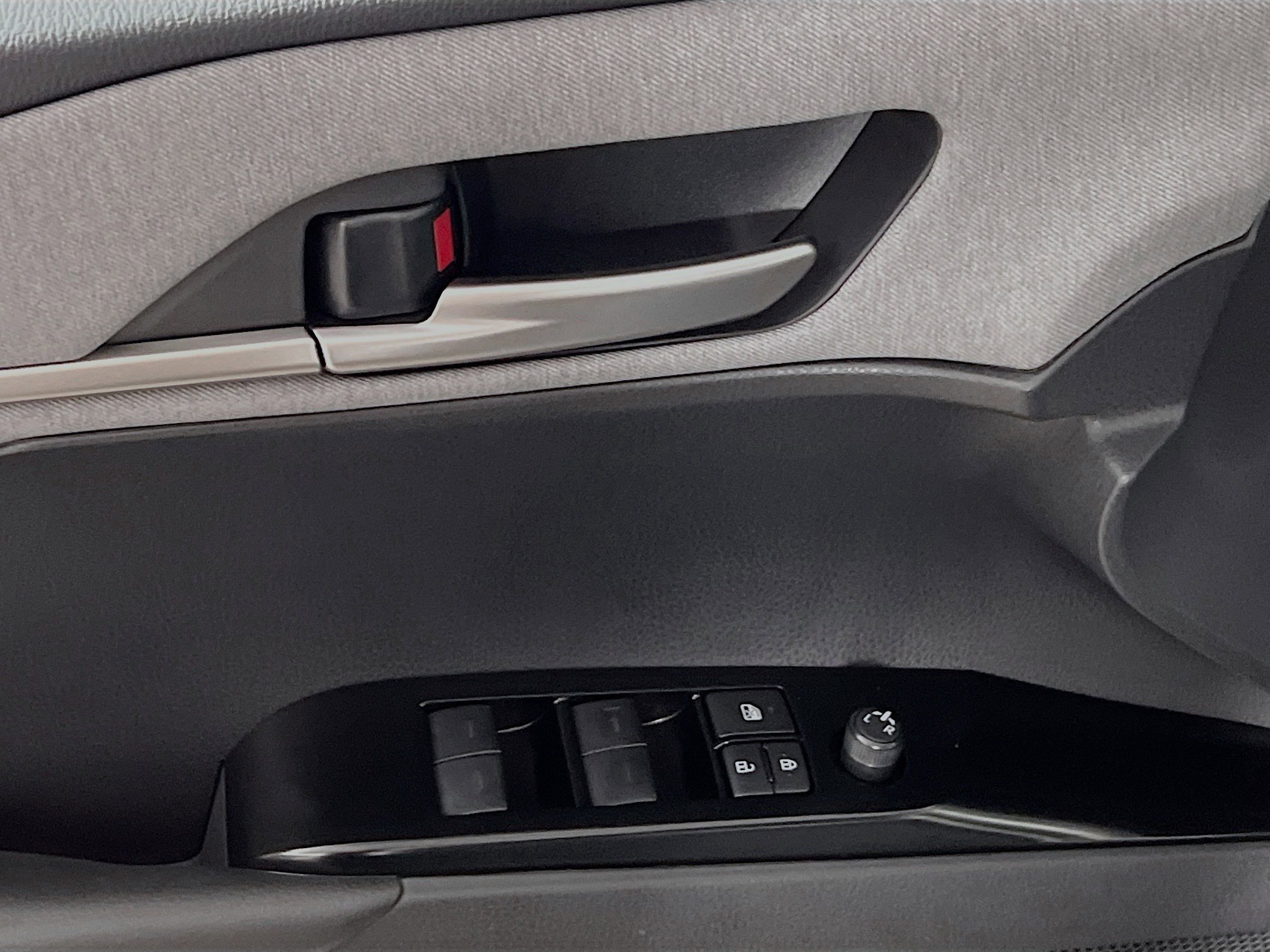 Used 2026 Toyota Camry LE image 17