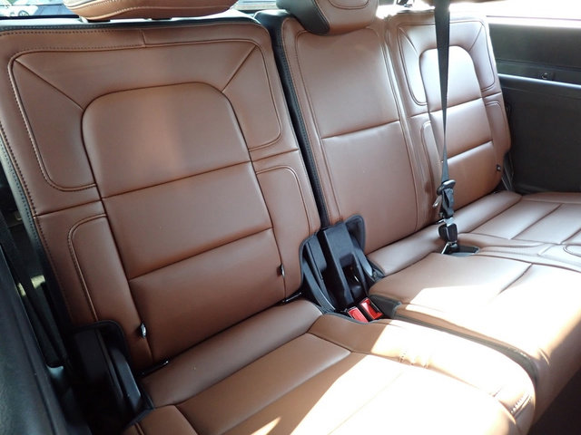 Certified 2024 Lincoln Navigator L Reserve image 14