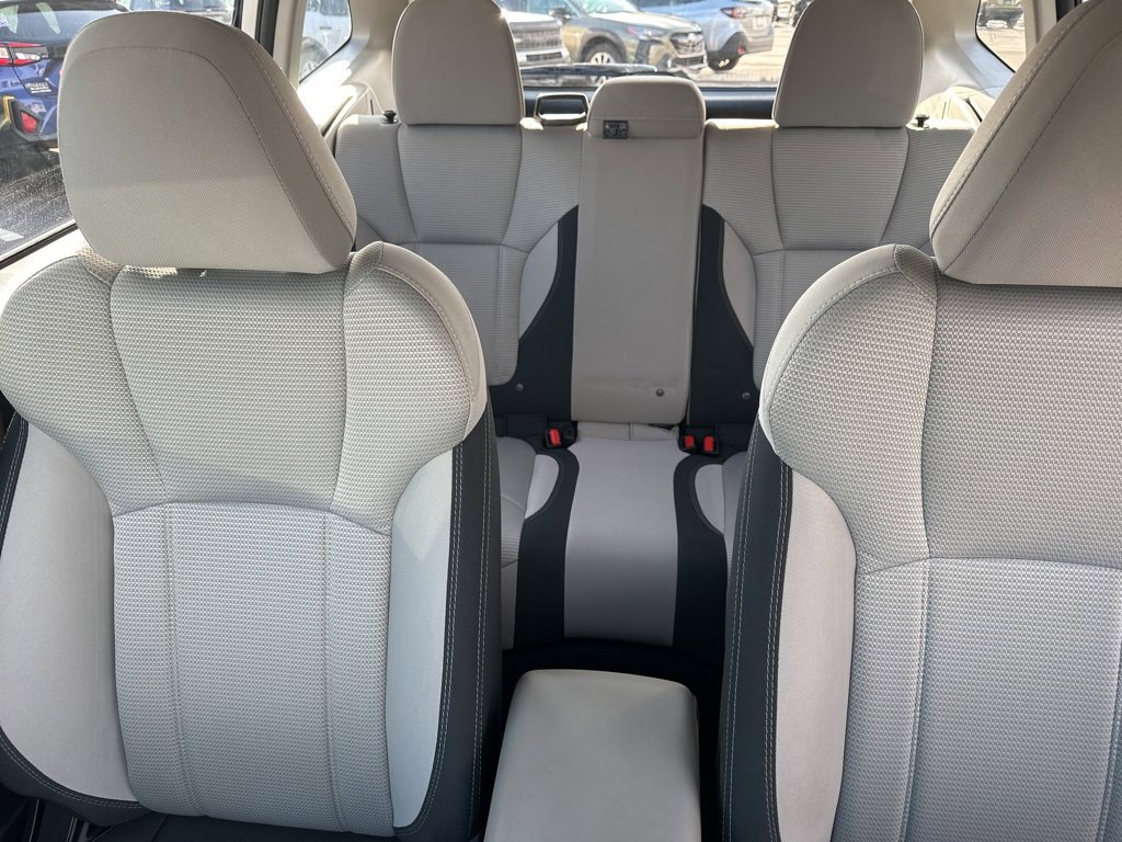 Used 2023 Subaru Forester Base image 19