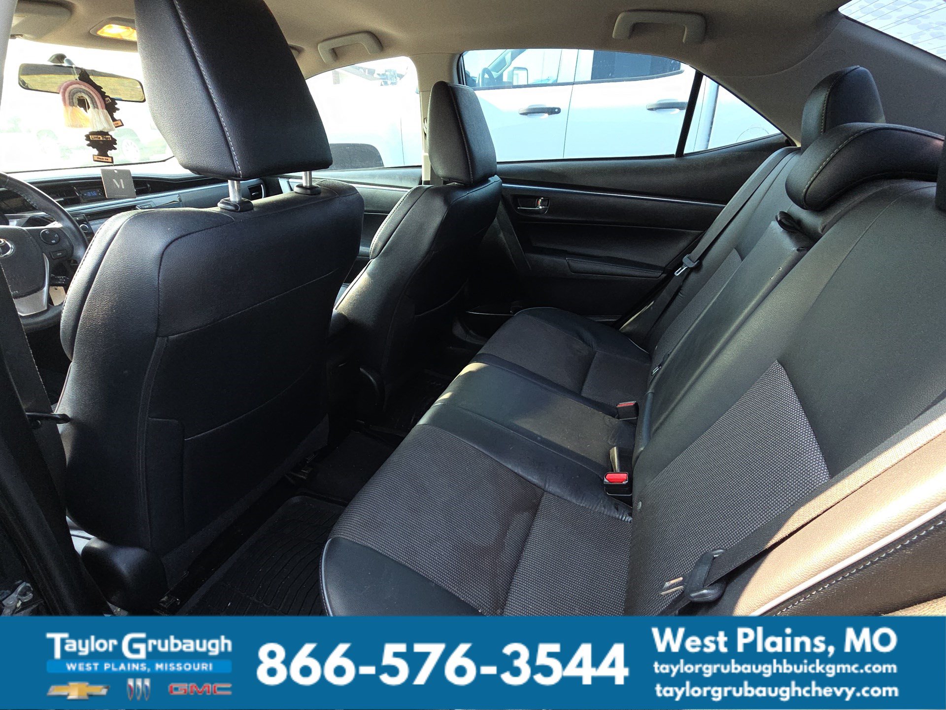 Used 2015 Toyota Corolla S FWD image 13