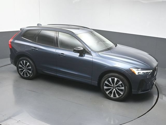 Certified 2024 Volvo XC60 B5 Core AWD/4WD image 42
