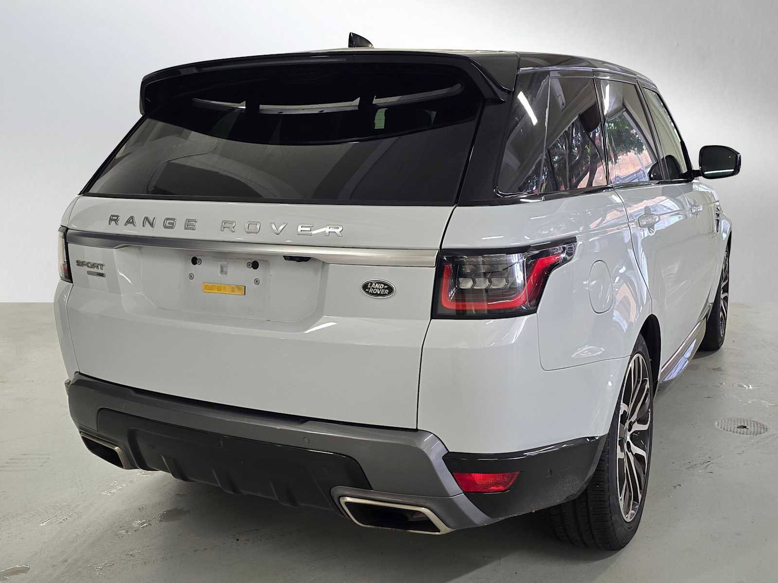 Used 2019 Land Rover Range Rover Sport HSE image 5