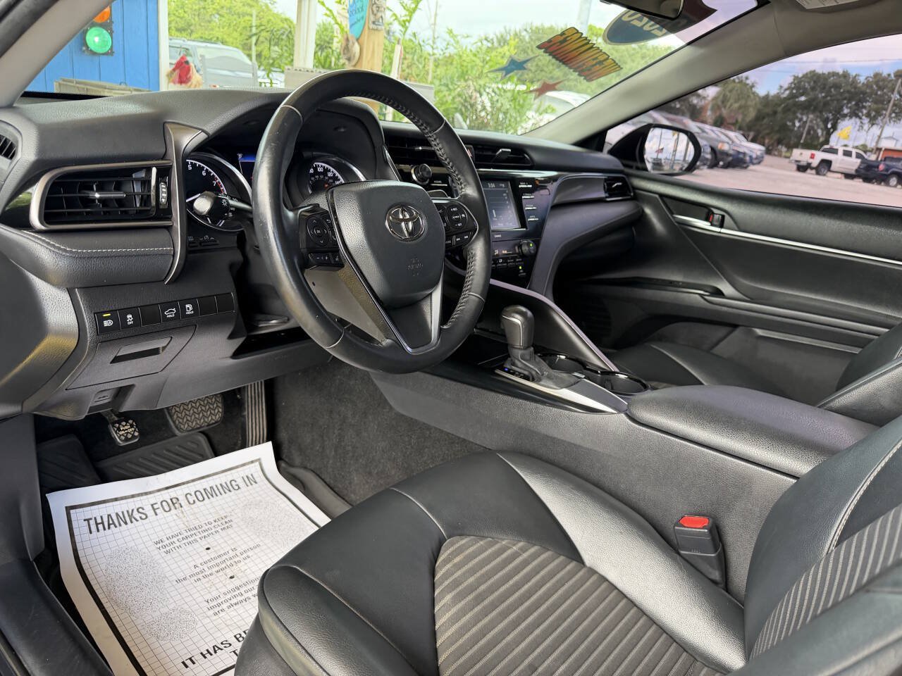 Used 2020 Toyota Camry SE FWD image 11