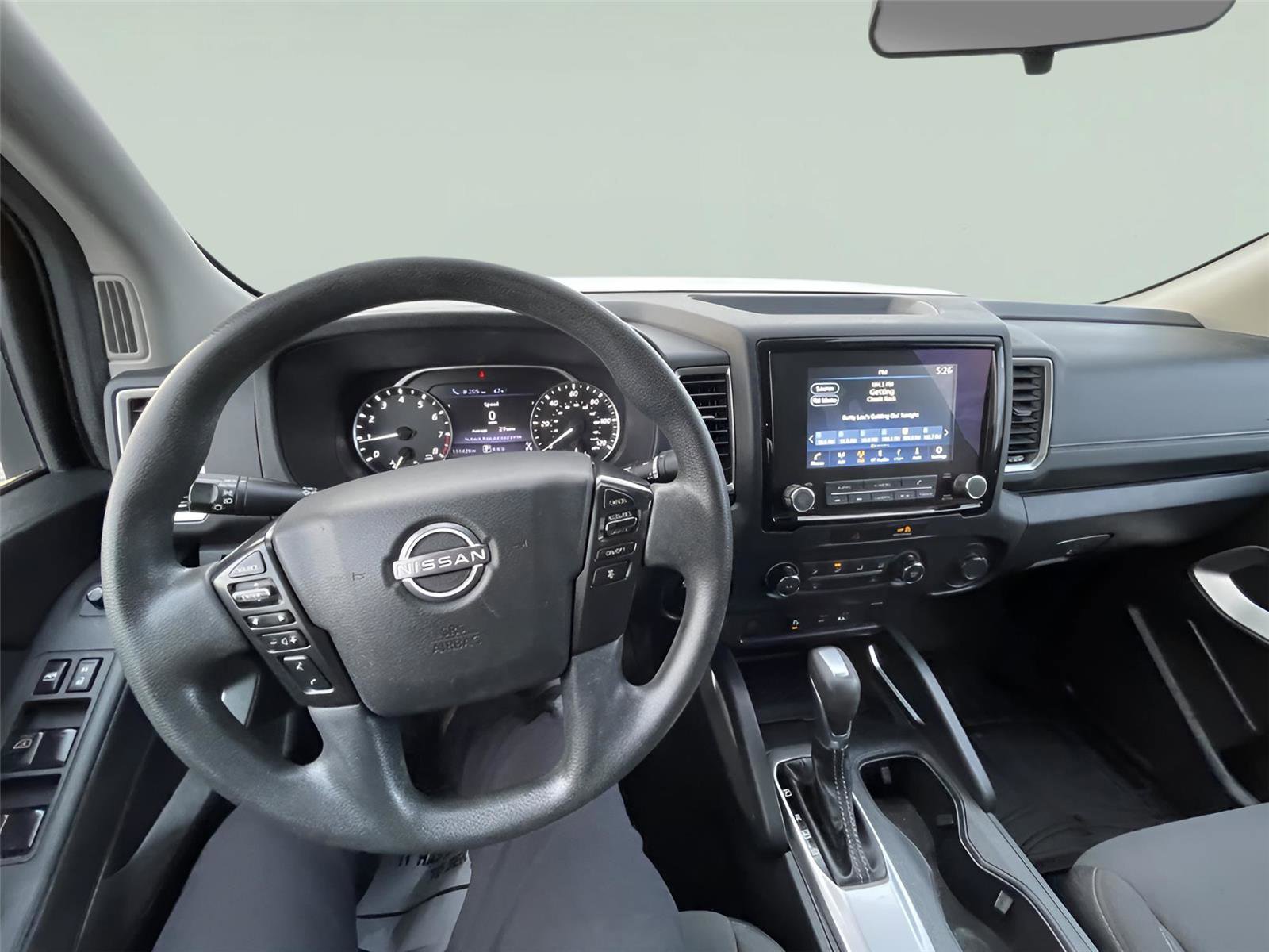 Used 2022 Nissan Frontier SV w/ Technology Package image 25