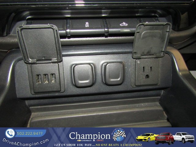 Used 2015 Chevrolet Silverado 1500 LTZ w/ LTZ Plus Package AWD/4WD image 40