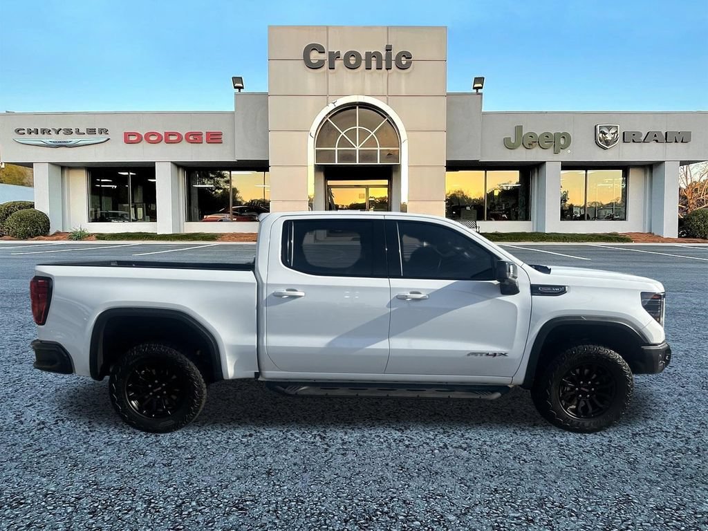 Used 2023 GMC Sierra 1500 AT4X AWD/4WD image 2