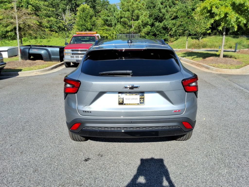New 2026 Chevrolet Trax RS w/ Driver Confidence Package FWD image 6