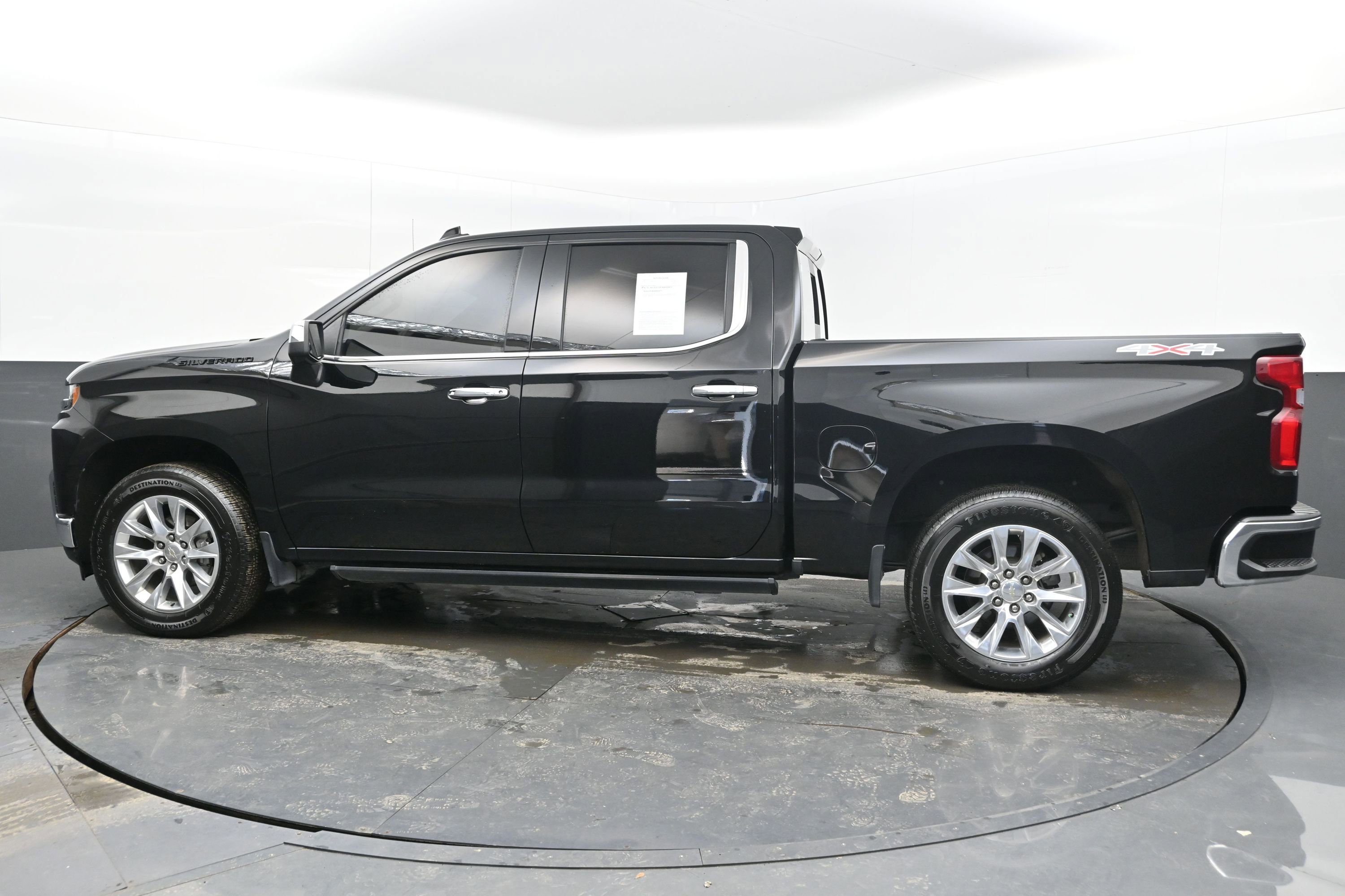 Used 2021 Chevrolet Silverado 1500 LTZ w/ LPO, Dark Essentials Package image 7