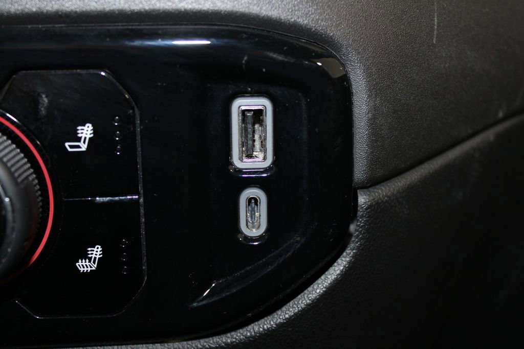 Used 2025 Chevrolet Silverado 1500 LT image 51