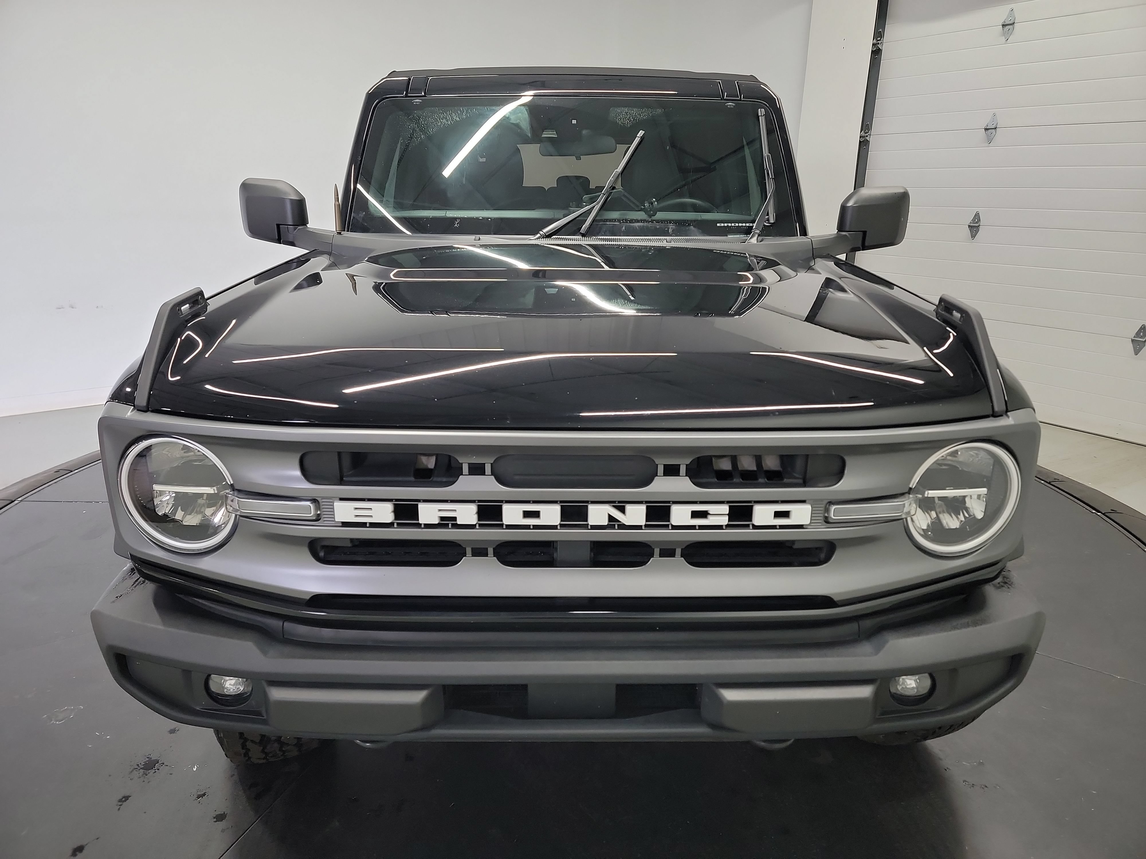 Used 2024 Ford Bronco Big Bend AWD/4WD image 2