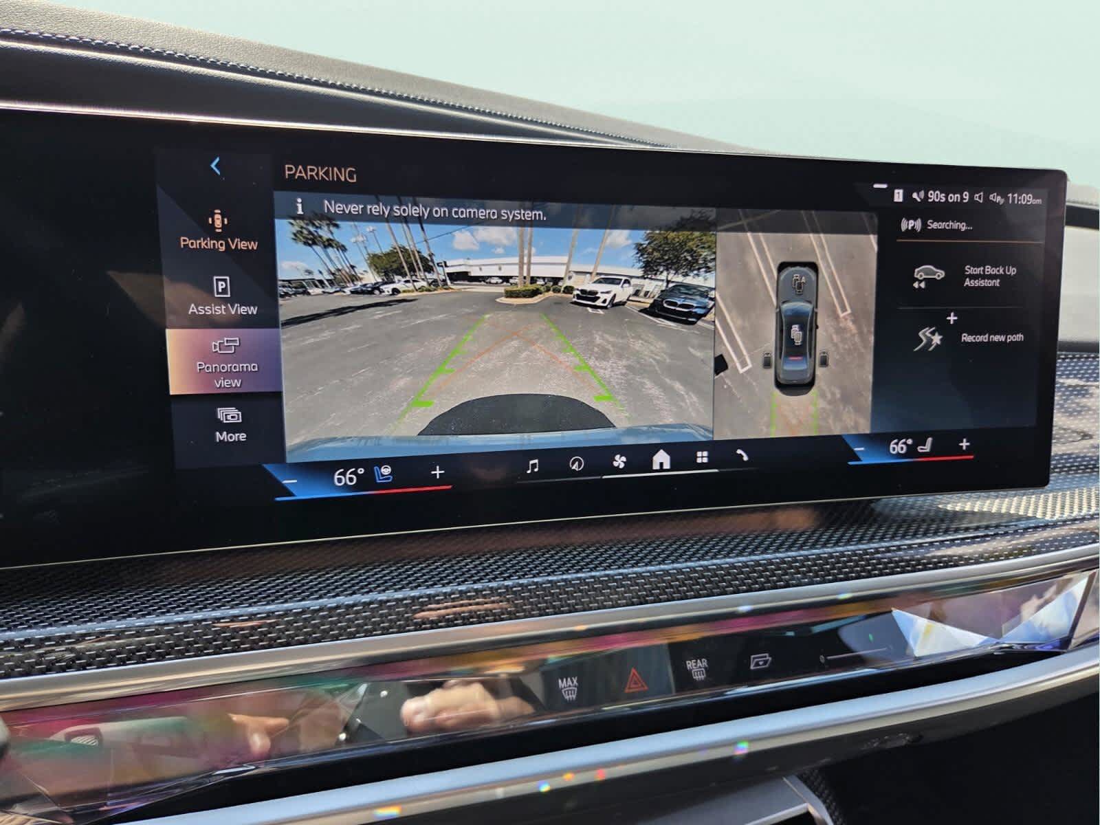 Certified 2023 BMW i7 xDrive60 AWD/4WD image 27