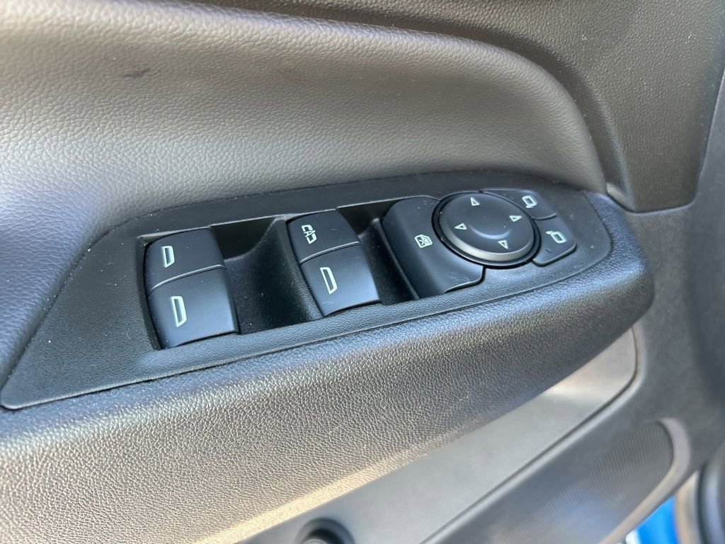 Used 2024 Chevrolet Equinox LT image 13