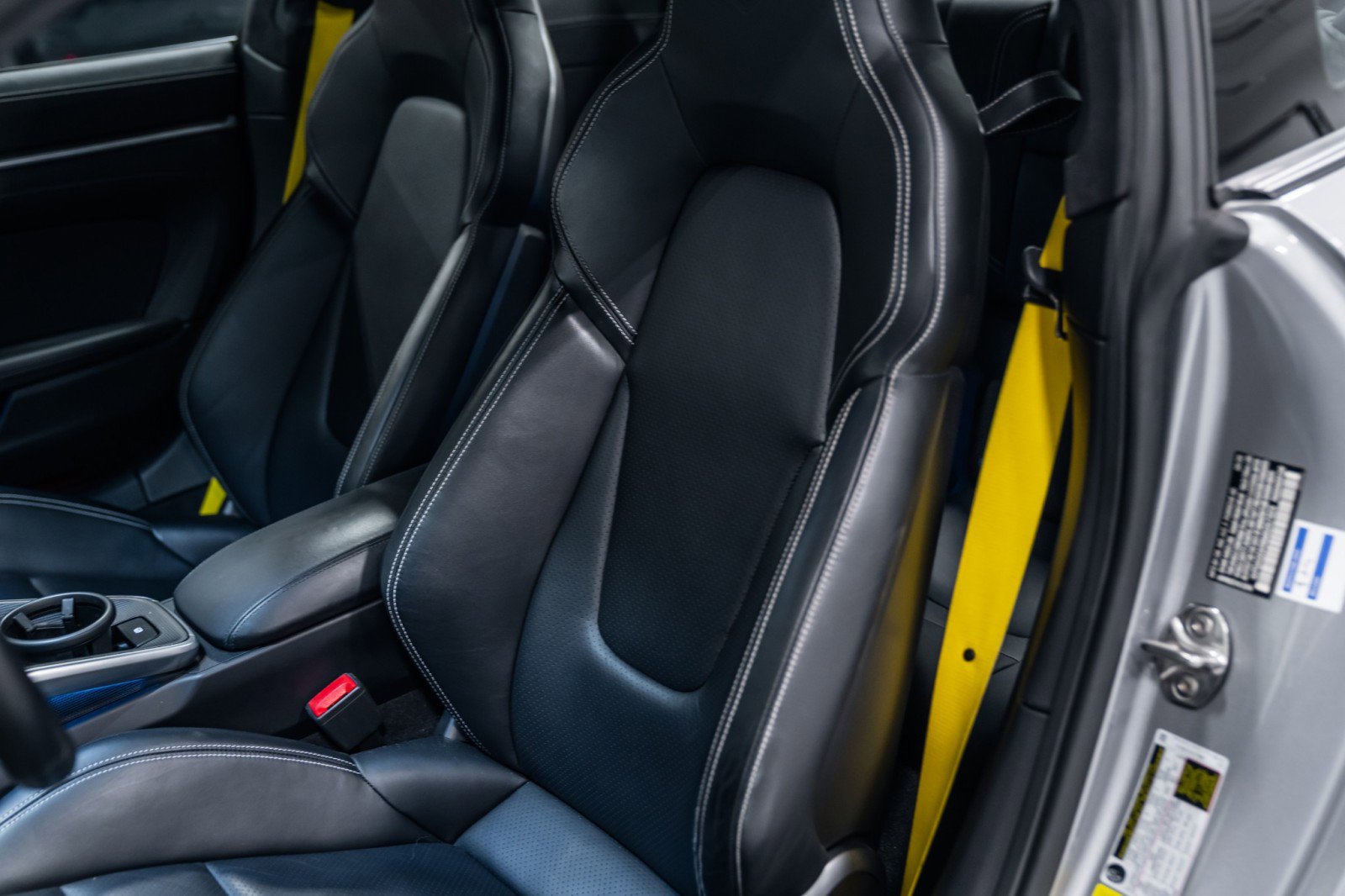 Used 2021 Porsche 911 Turbo S image 17