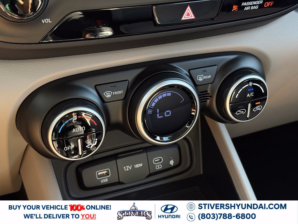 New 2026 Hyundai Venue SEL FWD image 29