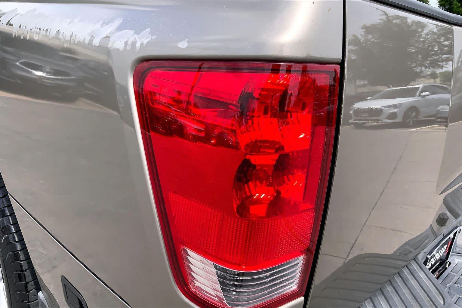 Used 2008 Nissan Titan LE RWD image 27