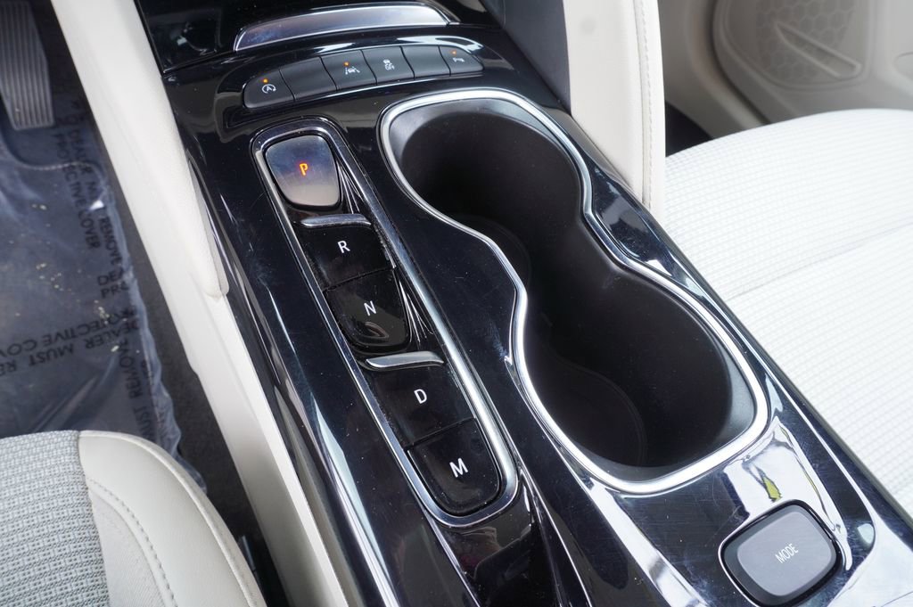 Used 2023 Buick Envision Preferred image 18